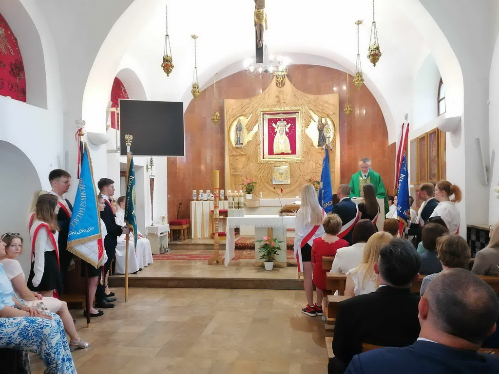 Zdjęcie zakonczenie_roku_2022-2023 (2)6165e967-4652-4fd3-b1a7-0c3ee3d9bd73.jpg w galerii Uroczystość zakończenia roku szkolnego 2022/2023